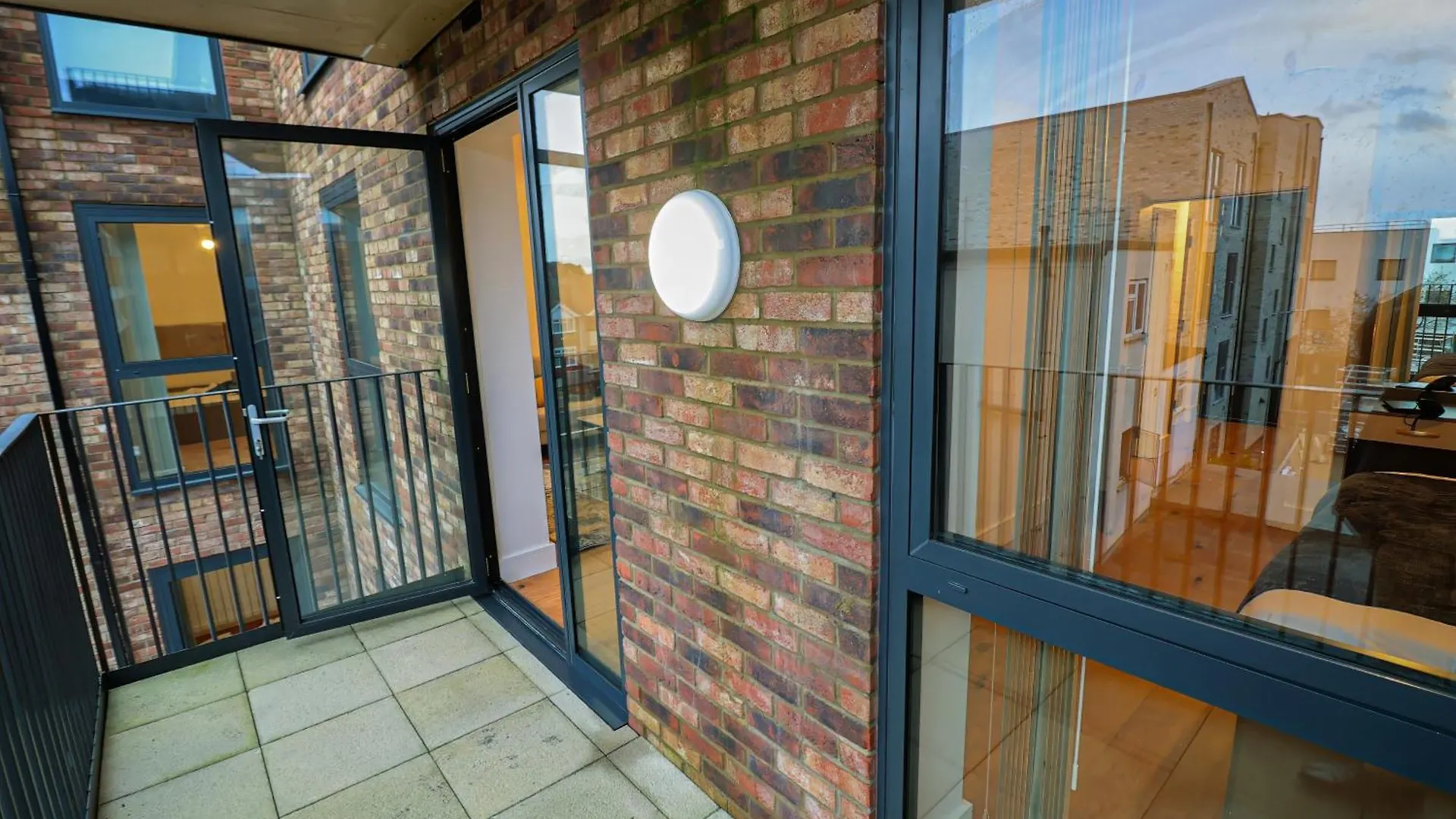 Meadow Lodge Apartments Hounslow