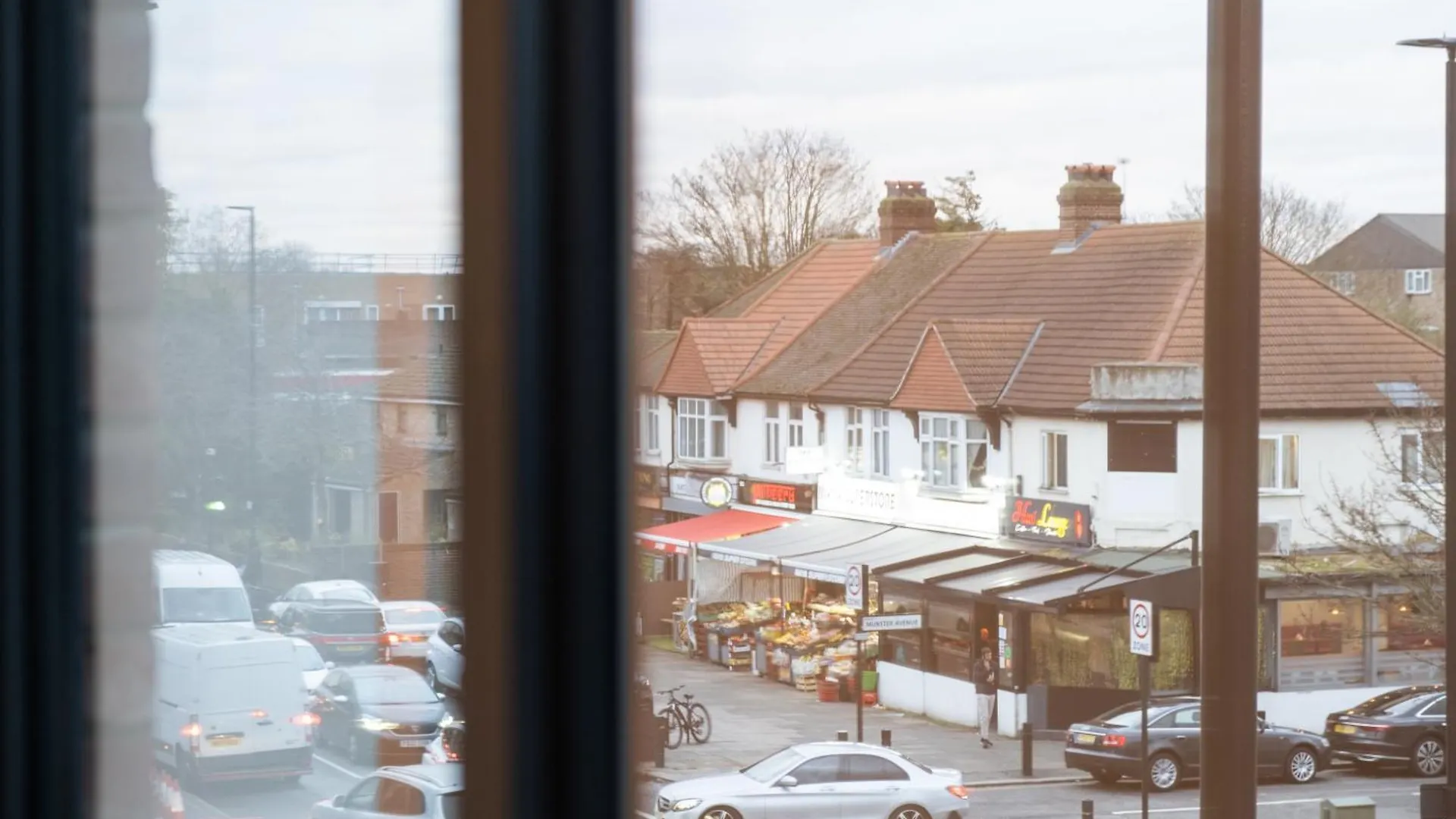 Meadow Lodge Apartments Hounslow